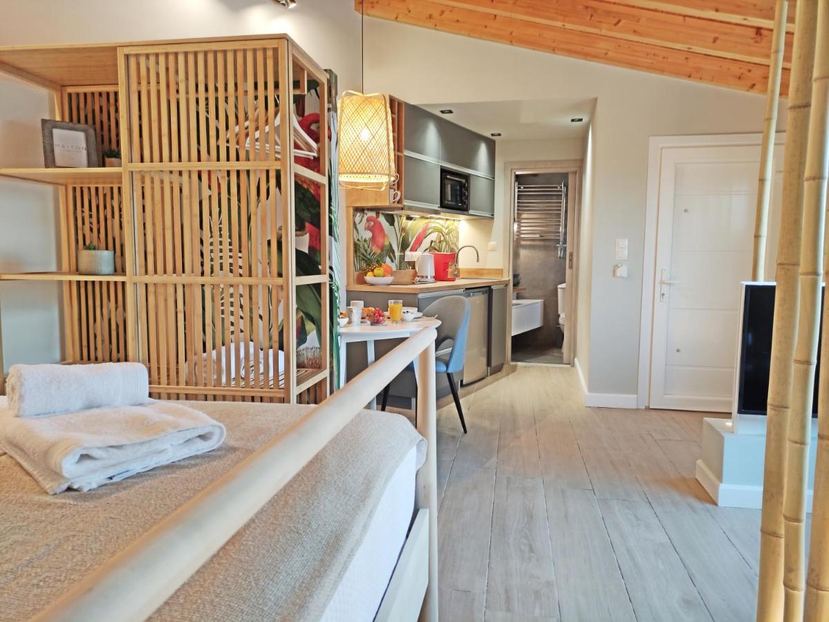 Sea&cliff Luxury By Corfuescapes Benitses (Corfu)