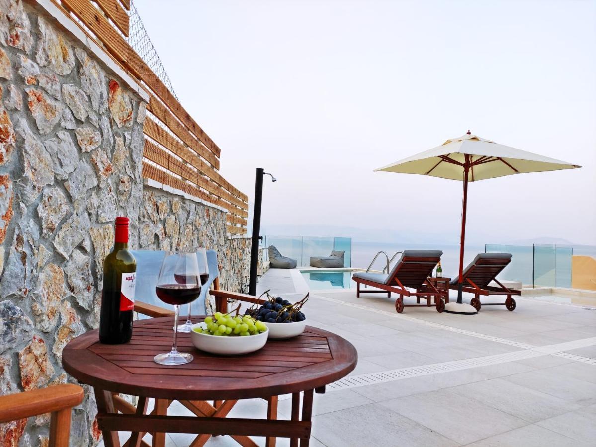 Sea&cliff Luxury By Corfuescapes * Benitses (Corfu)