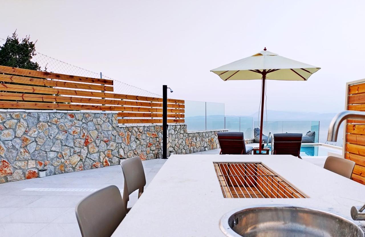 Sea&cliff Luxury By Corfuescapes Villa Benitses (Corfu)