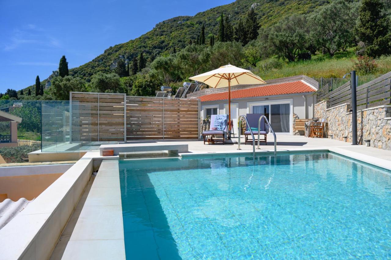 Villa Sea&cliff Luxury By Corfuescapes *