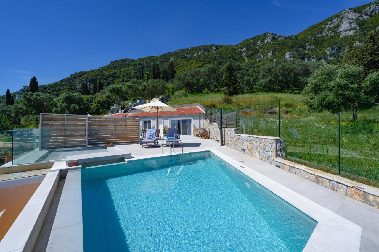 Sea&cliff Luxury By Corfuescapes Villa Benitses (Corfu)
